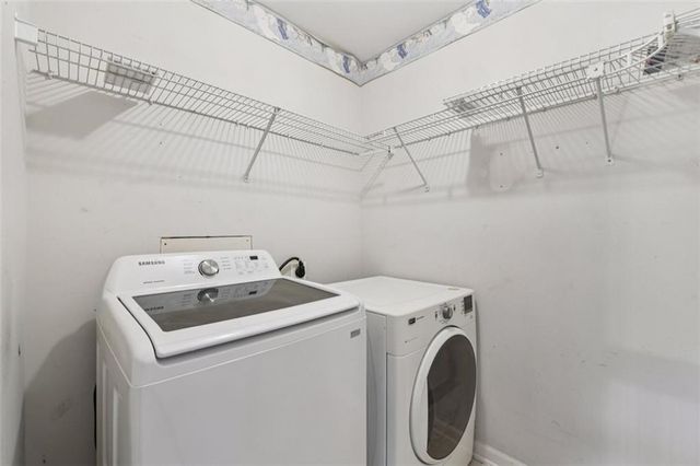 2435 COBBLE CREEK Lane, Grayson, GA 30017