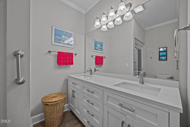 6 Willow Oak Street, Elon, NC 27244