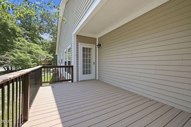 6 Willow Oak Street, Elon, NC 27244