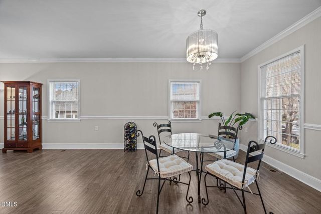 6 Willow Oak Street, Elon, NC 27244