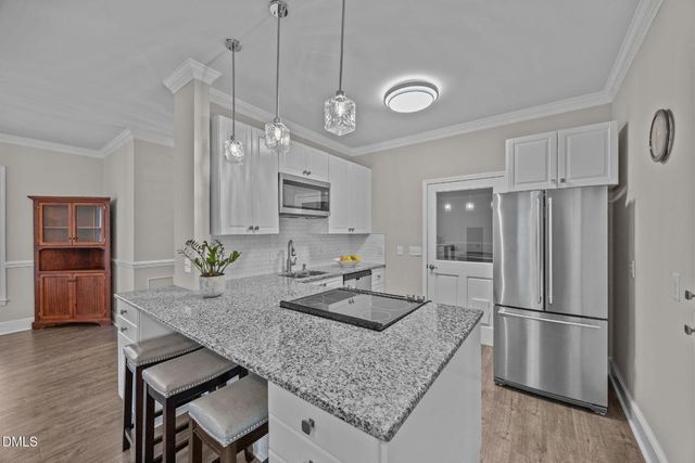 6 Willow Oak Street, Elon, NC 27244