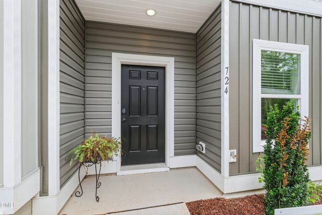 724 Orchard Vista Circle, Raleigh, NC 27606