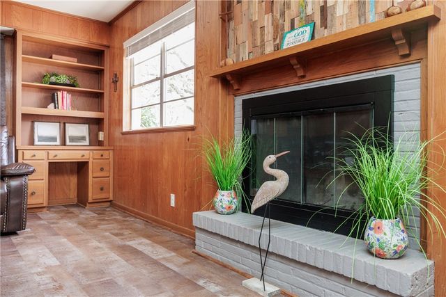 2021 Buckeye Dr, Ingleside, TX 78362