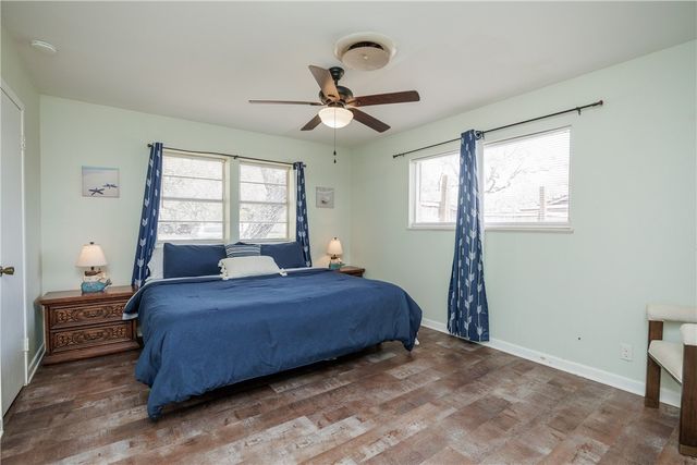 2021 Buckeye Dr, Ingleside, TX 78362