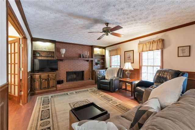 385 Summerfield Drive, Alpharetta, GA 30022