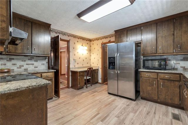 385 Summerfield Drive, Alpharetta, GA 30022