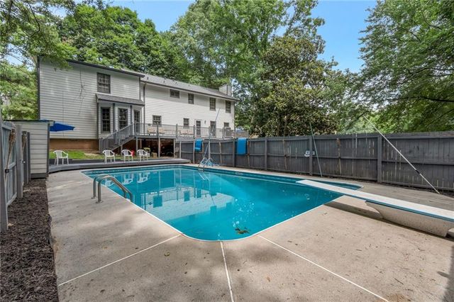 385 Summerfield Drive, Alpharetta, GA 30022