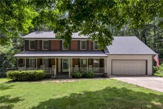 385 Summerfield Drive, Alpharetta, GA 30022