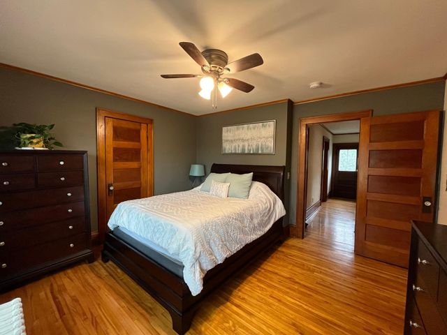 214 Emerald Street SE, Minneapolis, MN 55414