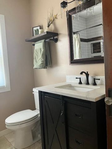 214 Emerald Street SE, Minneapolis, MN 55414