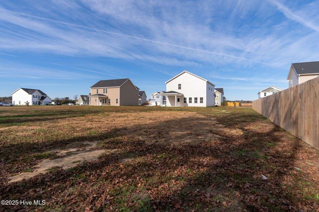 212 Shadow Grass Court, Stella, NC 28582