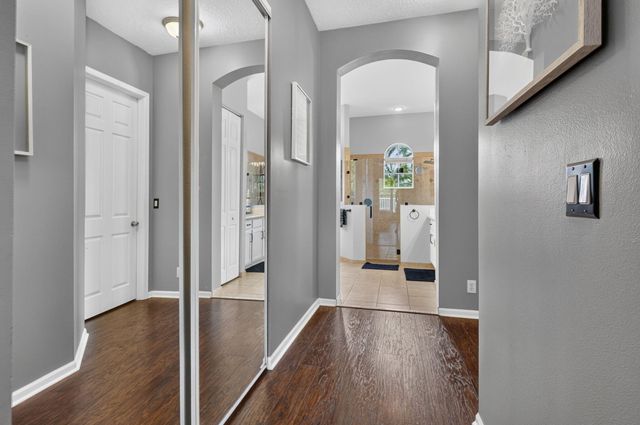 3360 Harness Circle, Wellington, FL 33449