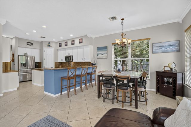 3360 Harness Circle, Wellington, FL 33449