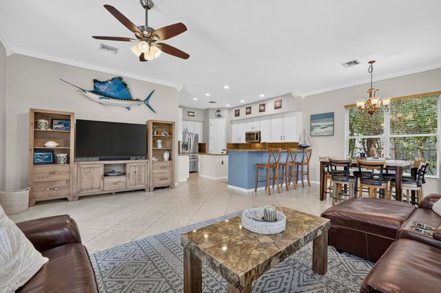 3360 Harness Circle, Wellington, FL 33449