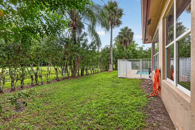 3360 Harness Circle, Wellington, FL 33449