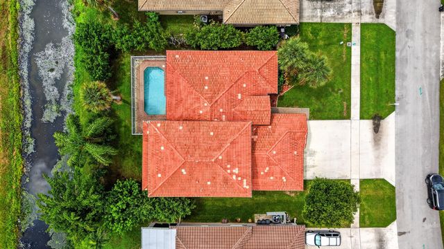 3360 Harness Circle, Wellington, FL 33449