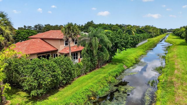 3360 Harness Circle, Wellington, FL 33449