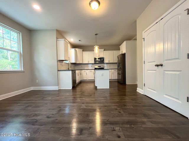 188 Sandy Springs Road, Aberdeen, NC 28315