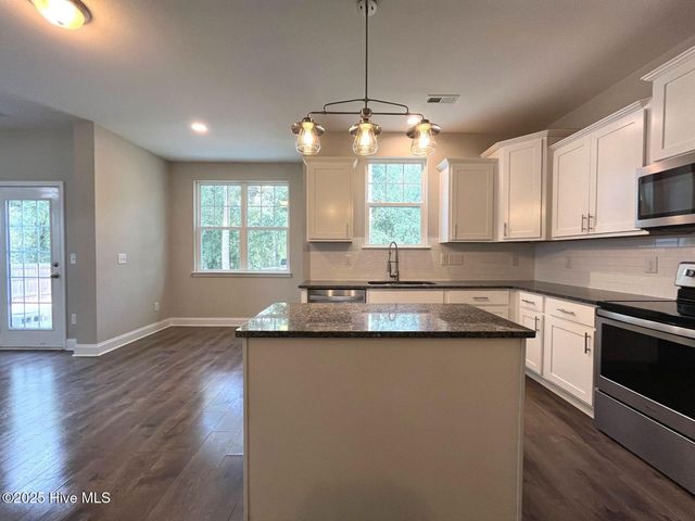 188 Sandy Springs Road, Aberdeen, NC 28315