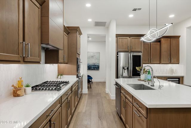 1708 W OBERLIN Way, Phoenix, AZ 85085