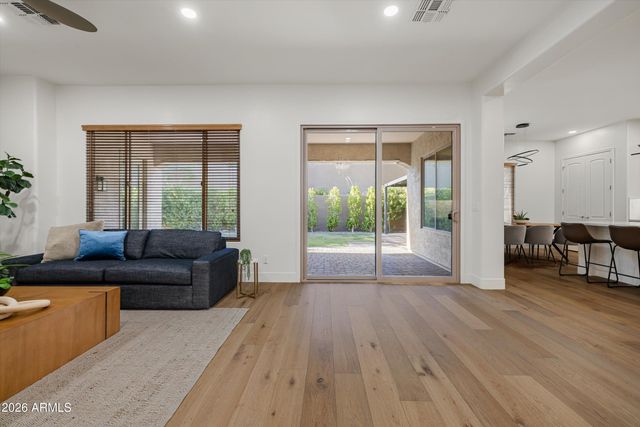 1708 W OBERLIN Way, Phoenix, AZ 85085
