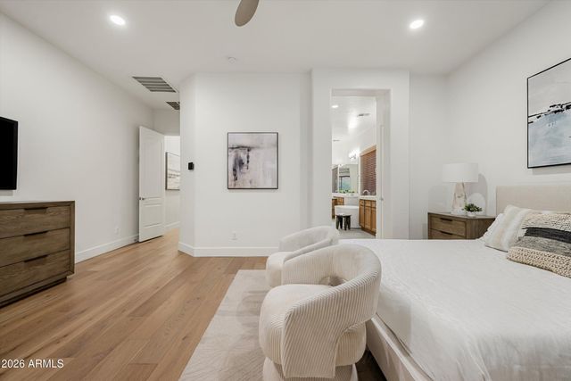 1708 W OBERLIN Way, Phoenix, AZ 85085