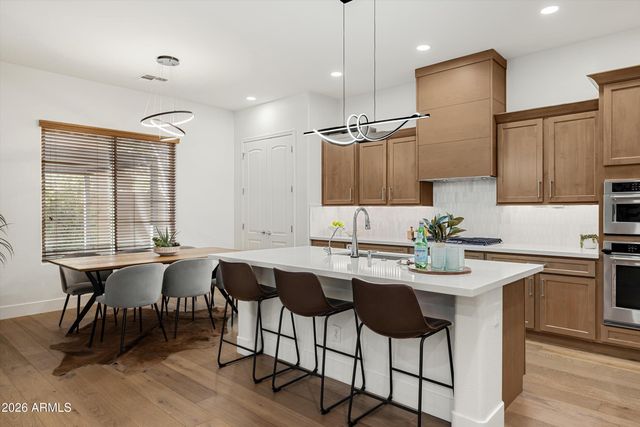 1708 W OBERLIN Way, Phoenix, AZ 85085