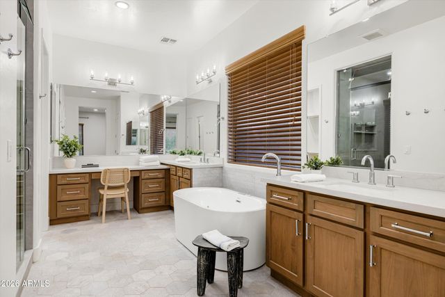 1708 W OBERLIN Way, Phoenix, AZ 85085
