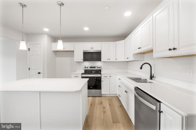 132 DOLOMITE DR, Port Matilda, PA 16870