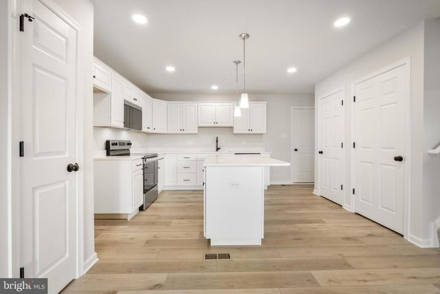 132 DOLOMITE DR, Port Matilda, PA 16870