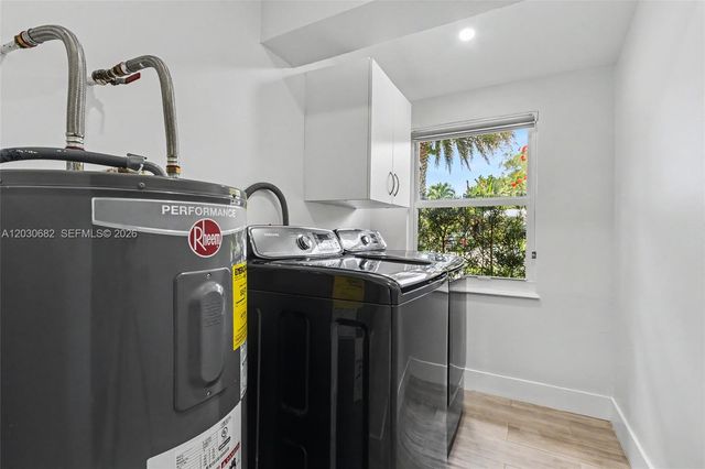 2317 SW 34th Ave, Fort Lauderdale, FL 33312