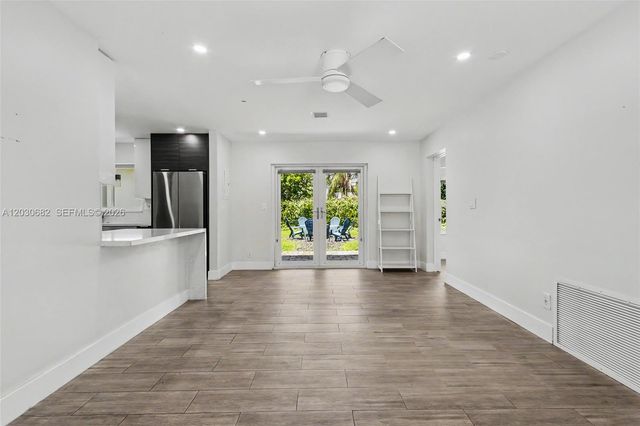 2317 SW 34th Ave, Fort Lauderdale, FL 33312