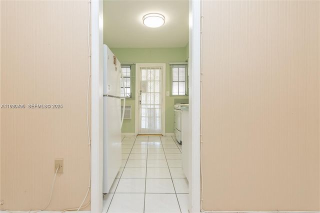 3165 SW 27th Ln 1, Miami, FL 33133