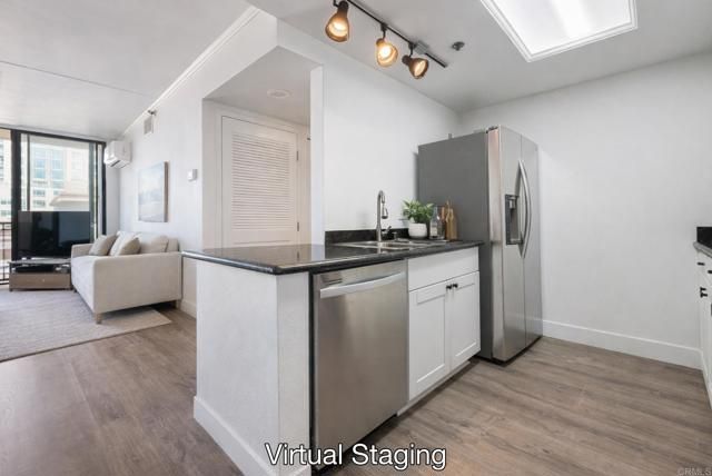 1514 7Th Avenue 605, San Diego, CA 92101