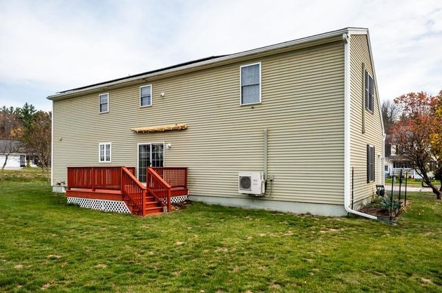 11 Maize Drive, Somersworth, NH 03878