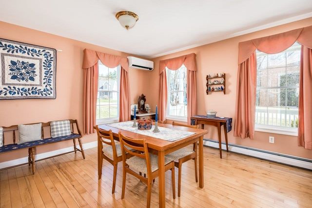 11 Maize Drive, Somersworth, NH 03878