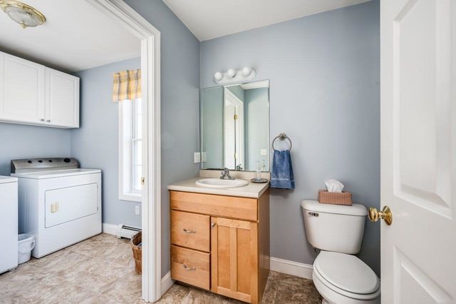 11 Maize Drive, Somersworth, NH 03878