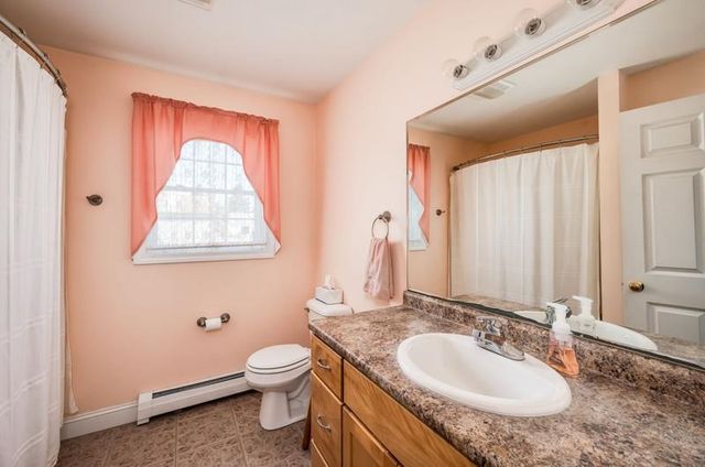 11 Maize Drive, Somersworth, NH 03878