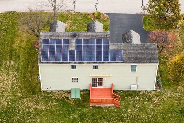 11 Maize Drive, Somersworth, NH 03878