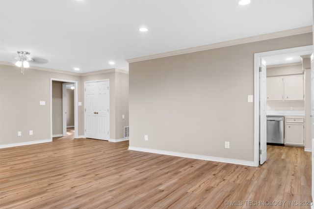 923 N 12th Avenue, Durant, OK 74701