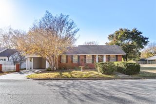 923 N 12th Avenue, Durant, OK 74701