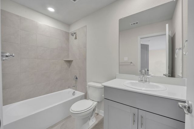 330 Sugarlands Drive, Greenville, TX 75402