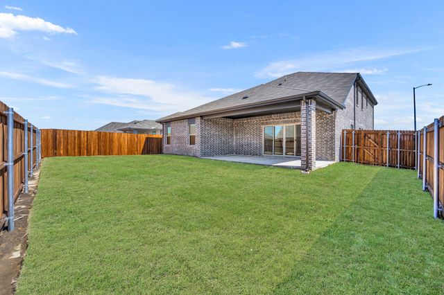 330 Sugarlands Drive, Greenville, TX 75402