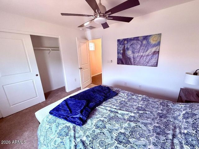 2329 E HUNTINGTON Drive, Phoenix, AZ 85040