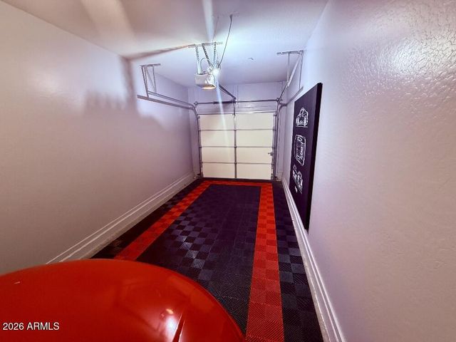 2329 E HUNTINGTON Drive, Phoenix, AZ 85040
