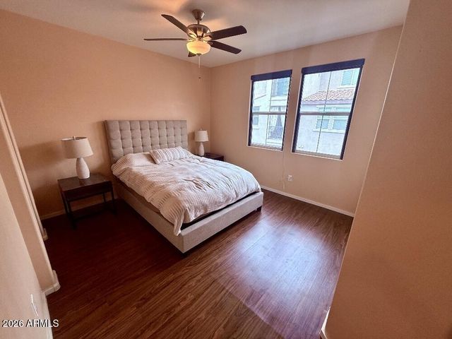 2329 E HUNTINGTON Drive, Phoenix, AZ 85040