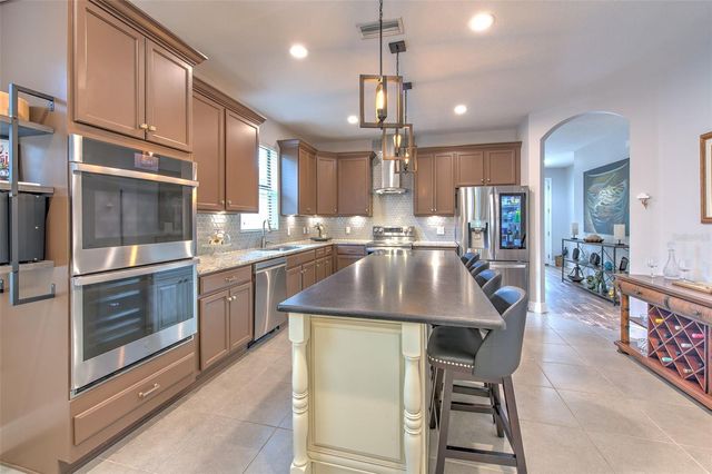 842 VINO VERDE CIRCLE, Brandon, FL 33511