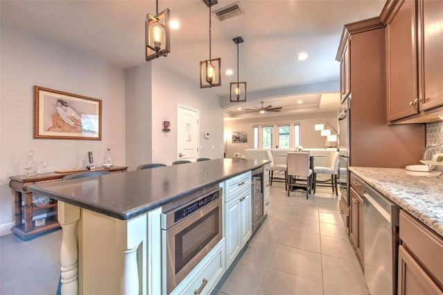 842 VINO VERDE CIRCLE, Brandon, FL 33511
