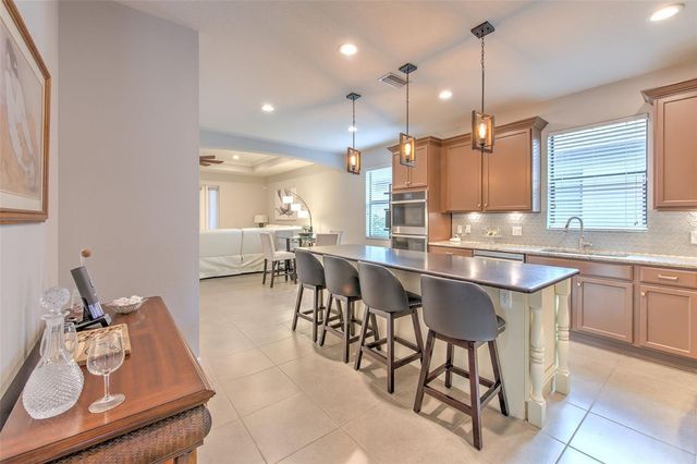 842 VINO VERDE CIRCLE, Brandon, FL 33511