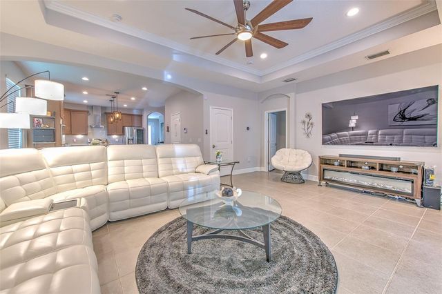 842 VINO VERDE CIRCLE, Brandon, FL 33511